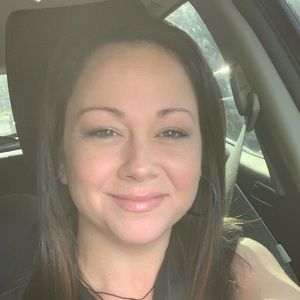 Meet your Posher, Arielle